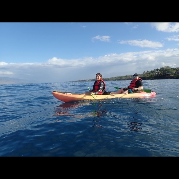 Meet your Posher, Alex - Picture 9 of 10